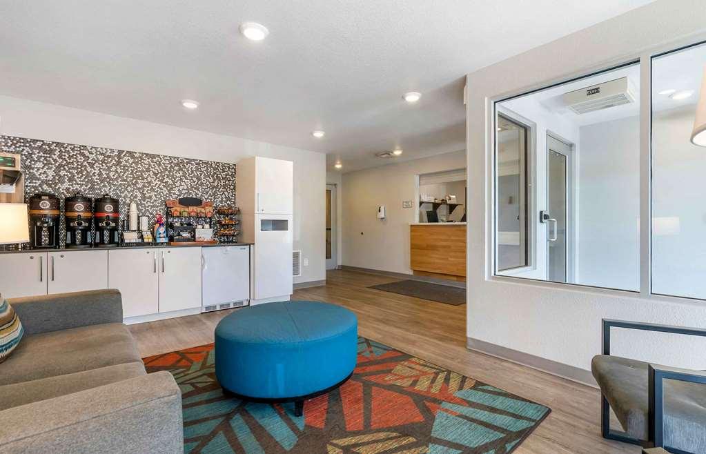Extended Stay America Suites - Portland - East Fairview Інтер'єр фото