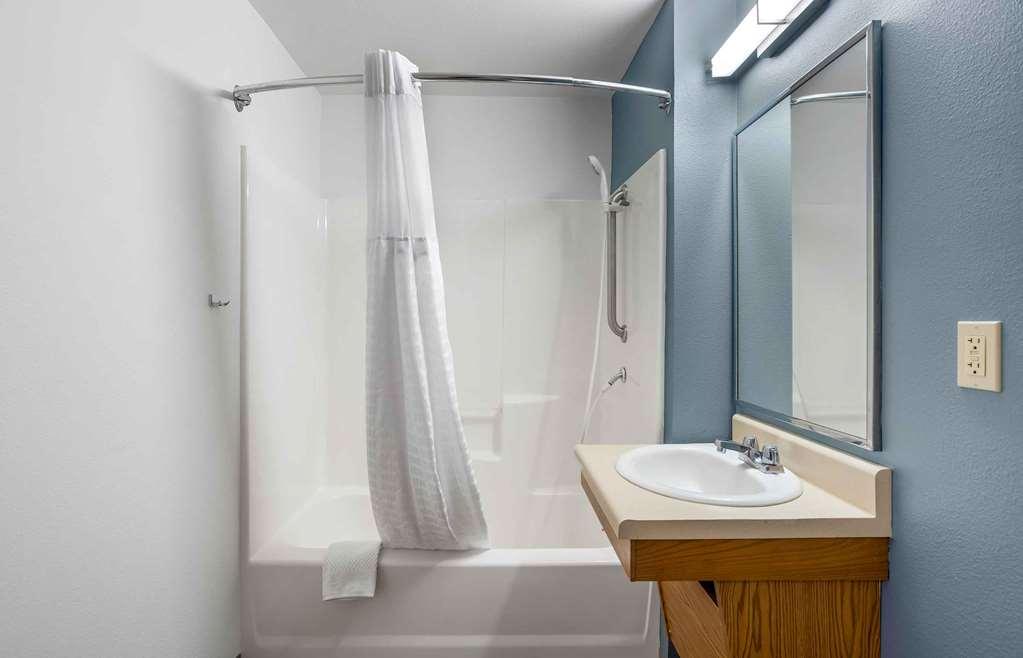 Extended Stay America Suites - Portland - East Fairview Номер фото